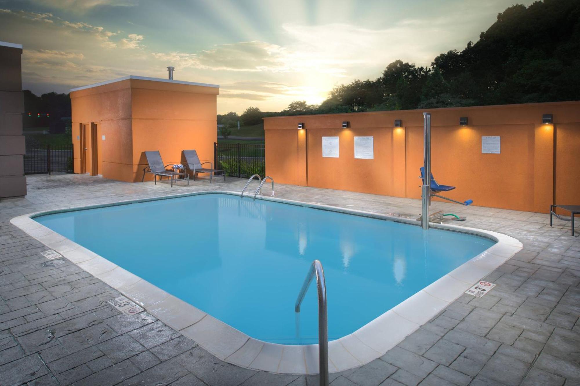 Fairfield Inn & Suites By Marriott Αθήνα Εξωτερικό φωτογραφία